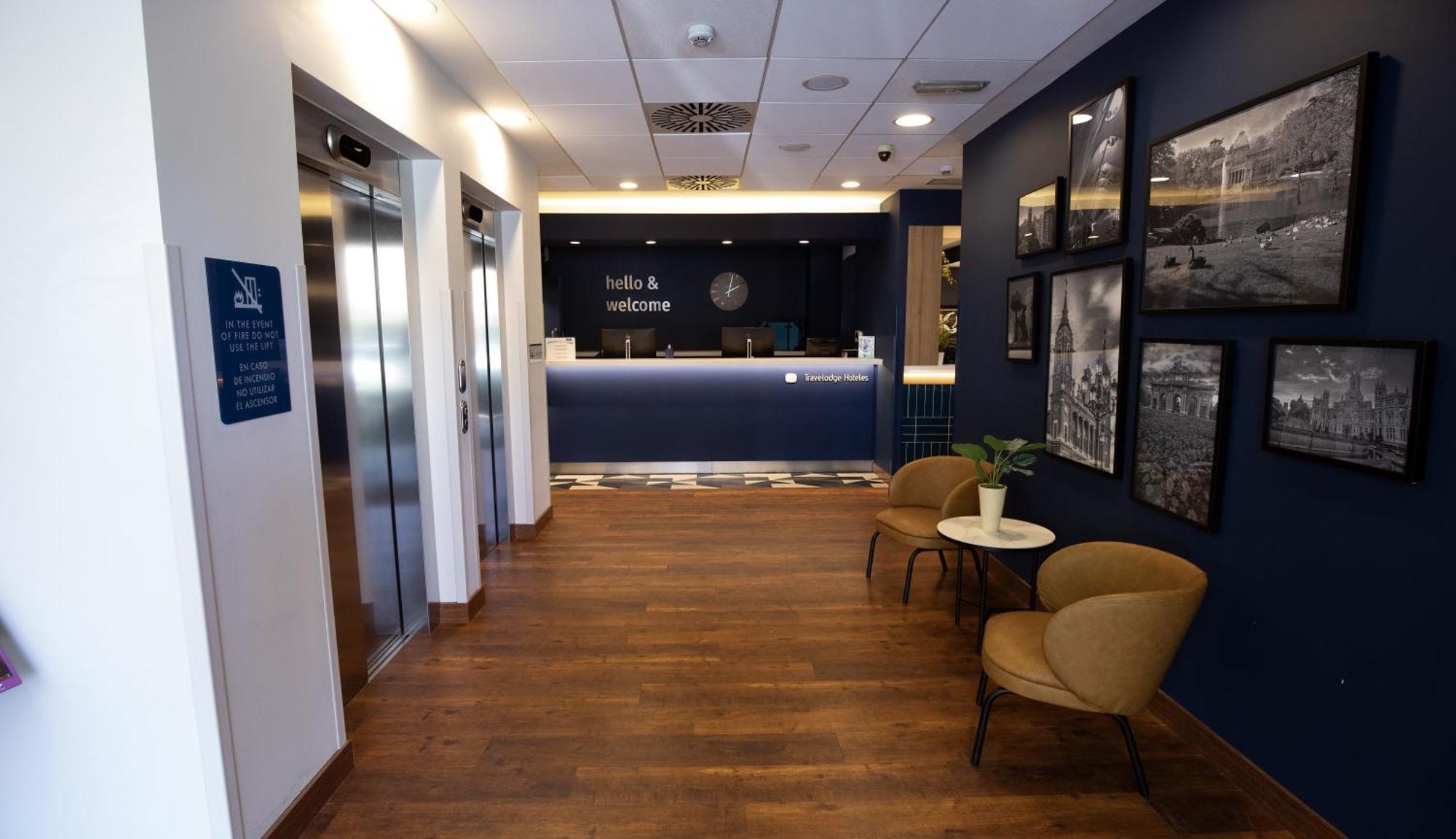 Travelodge Madrid Metropolitano Екстериор снимка